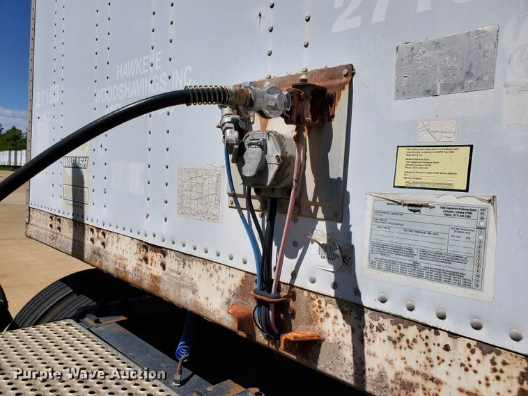 image for item DF8966 1999 Wabash dry van trailer