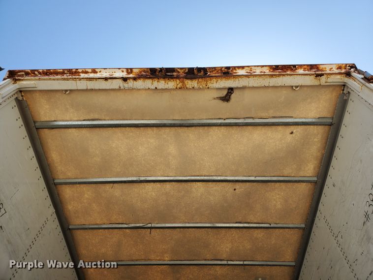 image for item DF8966 1999 Wabash dry van trailer