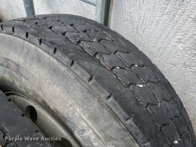 image for item DF8989 (1) 11R22.5 tires and wheels
