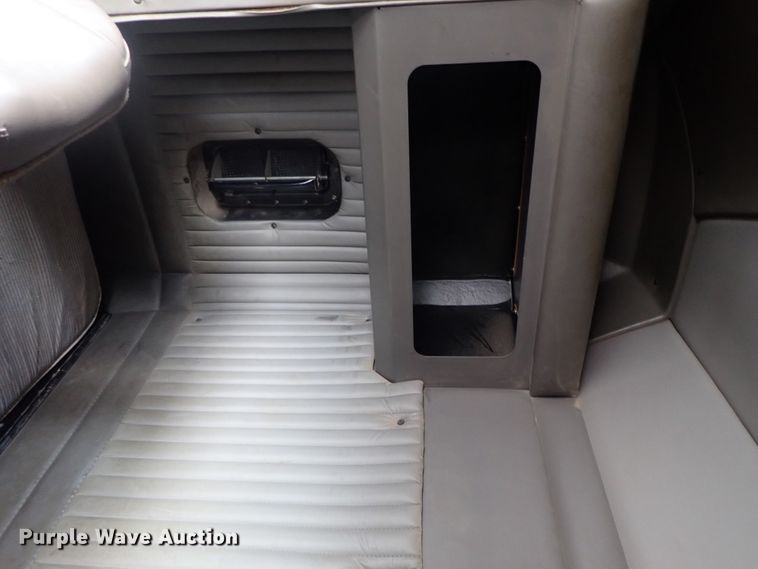 image for item DG2236 2007 Kenworth T800B  semi truck