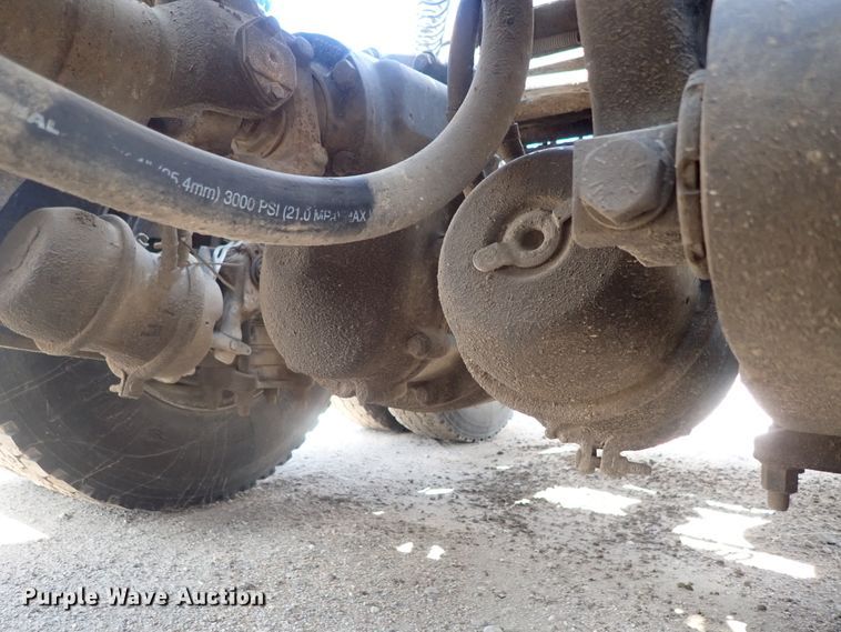 image for item DG2238 2006 Freightliner Century Class  semi truck