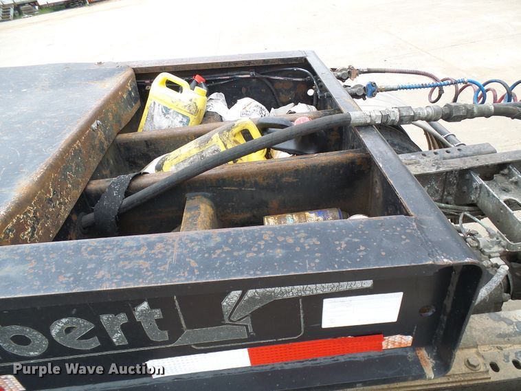 image for item DG5689 1998 Talbert T3DW-50SA-HRG-1-T1 lowboy equipment trailer