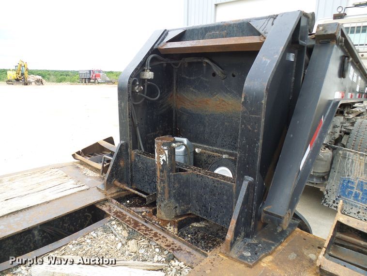 image for item DG5689 1998 Talbert T3DW-50SA-HRG-1-T1 lowboy equipment trailer