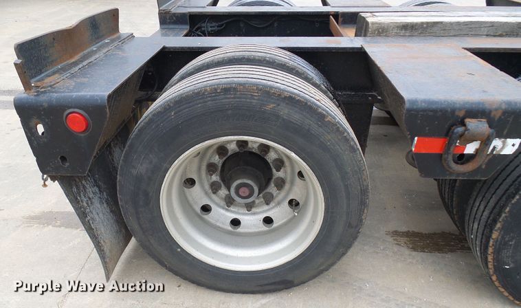 image for item DG5689 1998 Talbert T3DW-50SA-HRG-1-T1 lowboy equipment trailer