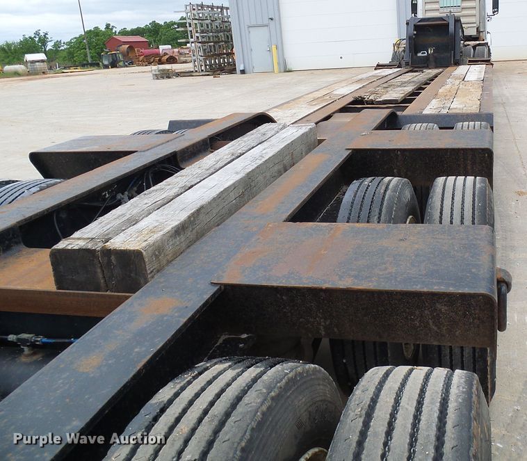 image for item DG5689 1998 Talbert T3DW-50SA-HRG-1-T1 lowboy equipment trailer