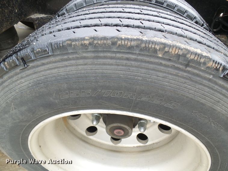 image for item DG5689 1998 Talbert T3DW-50SA-HRG-1-T1 lowboy equipment trailer