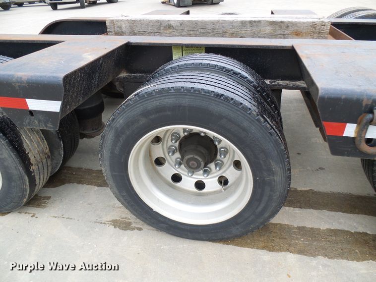 image for item DG5689 1998 Talbert T3DW-50SA-HRG-1-T1 lowboy equipment trailer