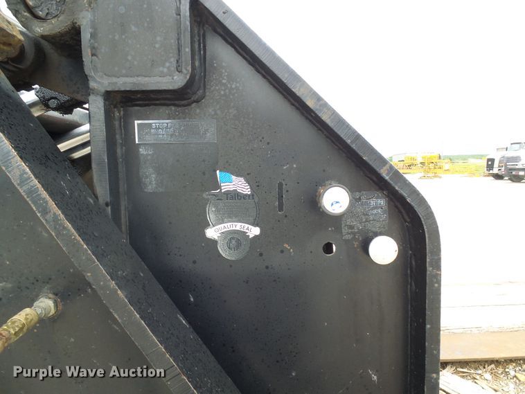 image for item DG5689 1998 Talbert T3DW-50SA-HRG-1-T1 lowboy equipment trailer