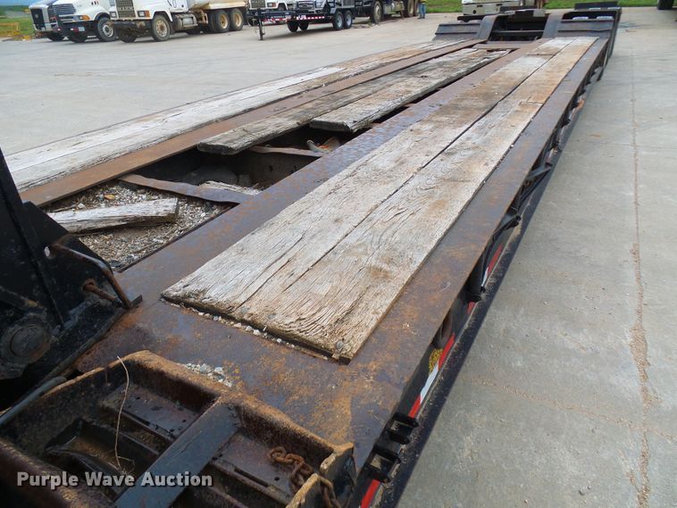 image for item DG5689 1998 Talbert T3DW-50SA-HRG-1-T1 lowboy equipment trailer