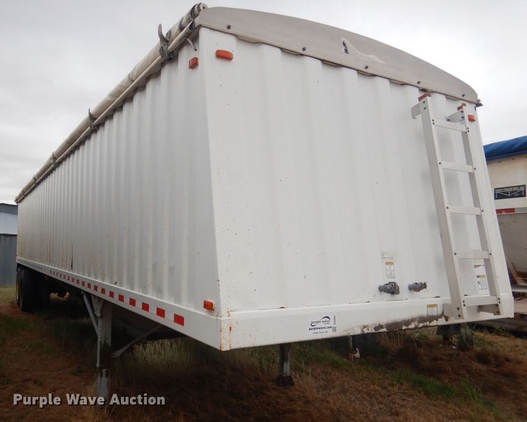 image for item DG5991 2008 Jet WO12402 double hopper bottom grain trailer