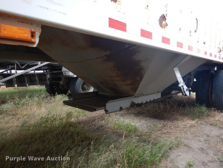 image for item DG5991 2008 Jet WO12402 double hopper bottom grain trailer