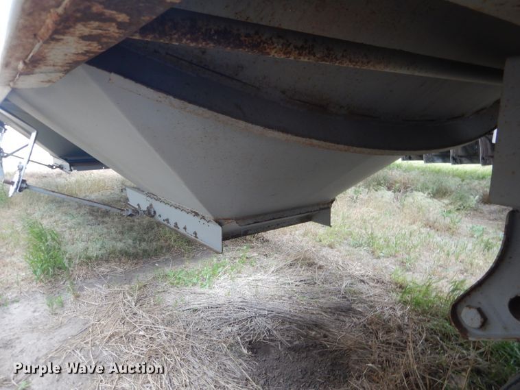 image for item DG5991 2008 Jet WO12402 double hopper bottom grain trailer