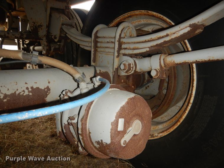 image for item DG5991 2008 Jet WO12402 double hopper bottom grain trailer