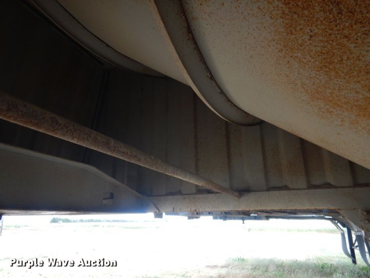 image for item DG5991 2008 Jet WO12402 double hopper bottom grain trailer