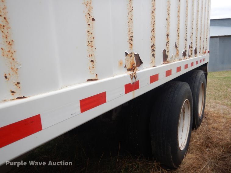 image for item DG5991 2008 Jet WO12402 double hopper bottom grain trailer