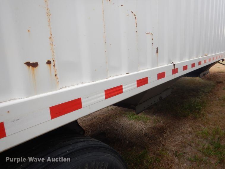 image for item DG5991 2008 Jet WO12402 double hopper bottom grain trailer