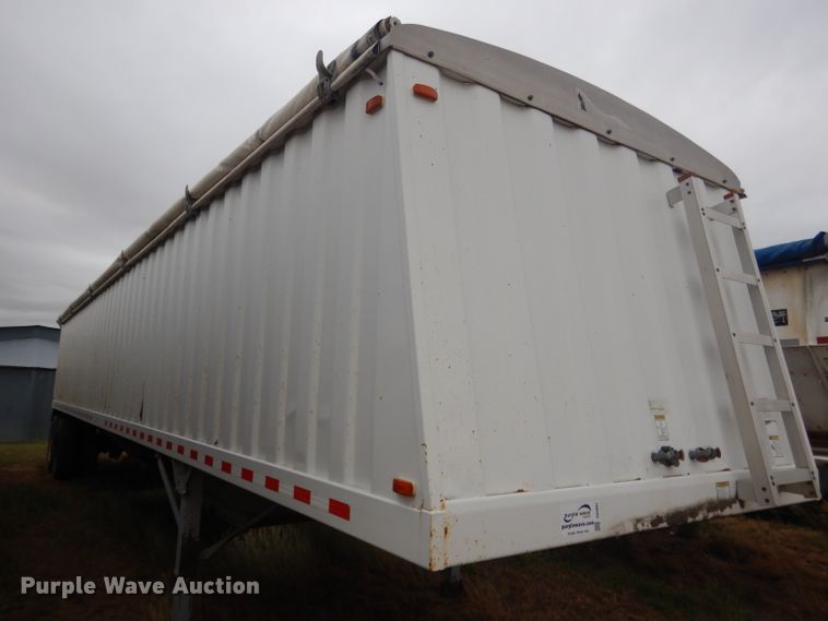 image for item DG5991 2008 Jet WO12402 double hopper bottom grain trailer