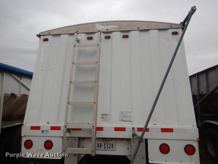 image for item DG5991 2008 Jet WO12402 double hopper bottom grain trailer