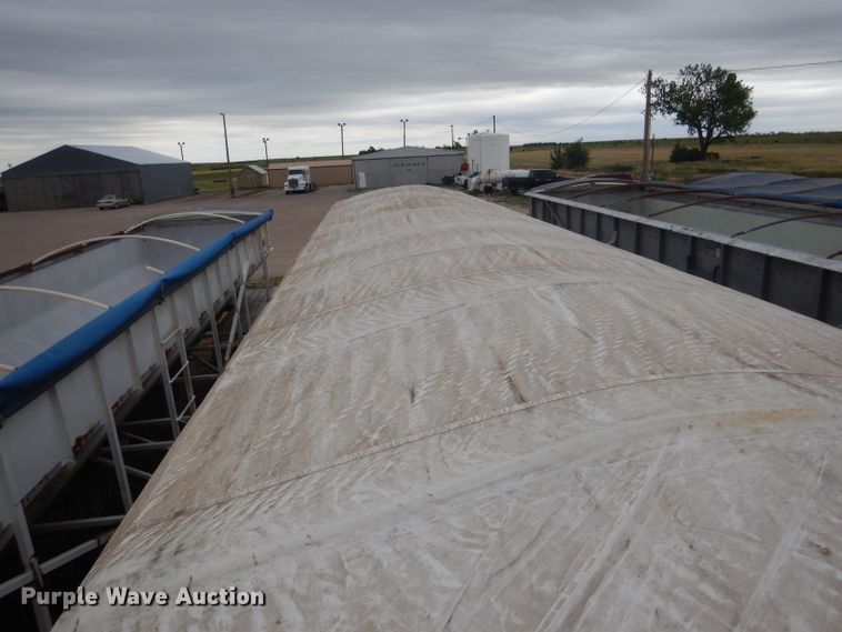 image for item DG5991 2008 Jet WO12402 double hopper bottom grain trailer