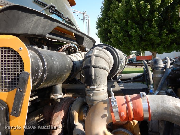 image for item DG7822 2006 Kenworth T800  semi truck