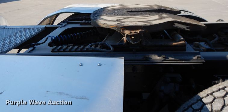 image for item DG7822 2006 Kenworth T800  semi truck