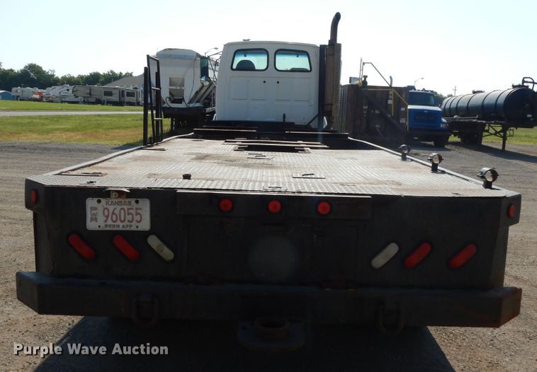 image for item DG7831 1998 Ford Louisville  flatbed truck