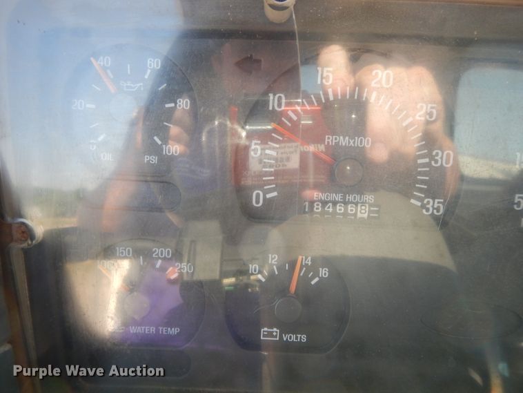 image for item DG7831 1998 Ford Louisville  flatbed truck