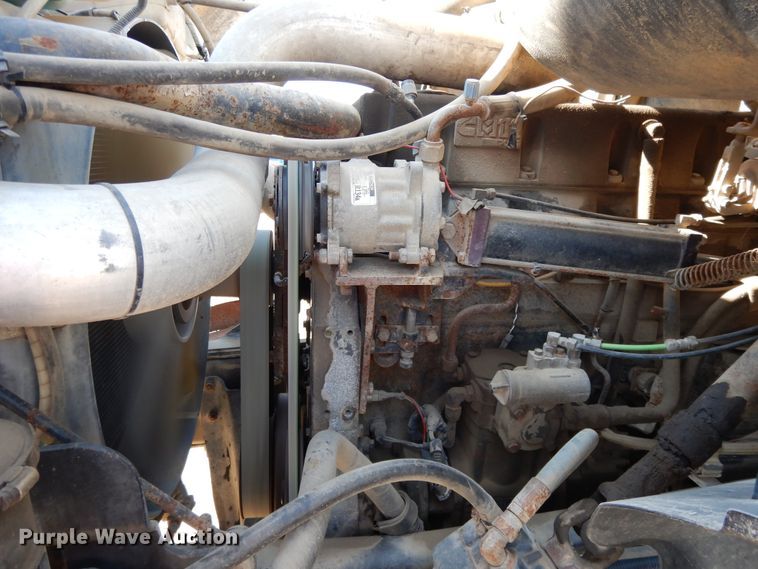 image for item DG7831 1998 Ford Louisville  flatbed truck