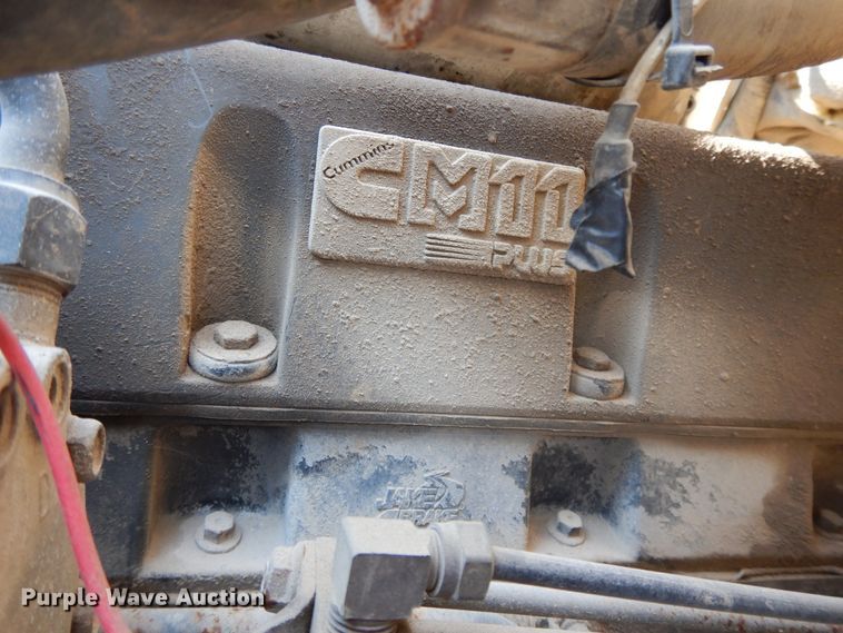 image for item DG7831 1998 Ford Louisville  flatbed truck