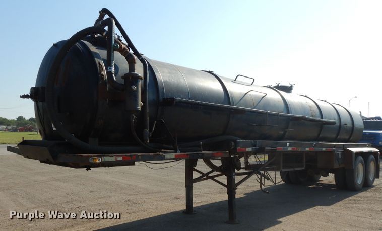 image for item DG7832 1979 Tiger tank trailer