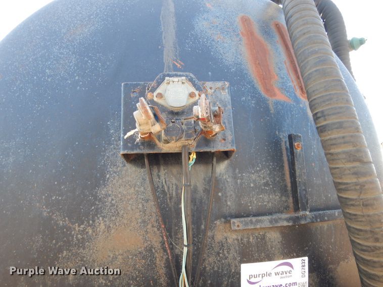 image for item DG7832 1979 Tiger tank trailer