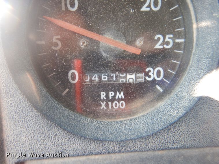 image for item DG8635 2000 Freightliner FL80  water truck