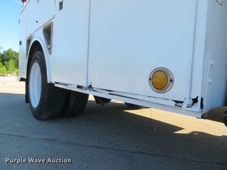 image for item DH1013 2000 Freightliner FL70  service truck