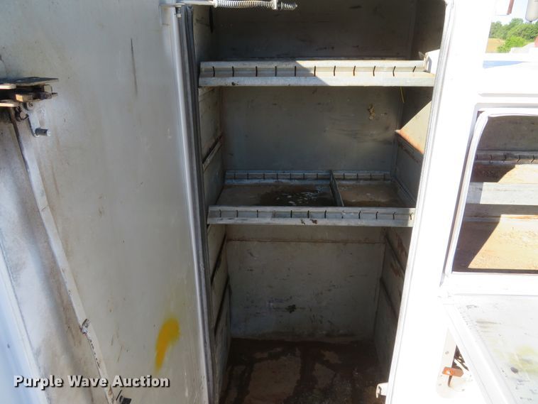 image for item DH1013 2000 Freightliner FL70  service truck