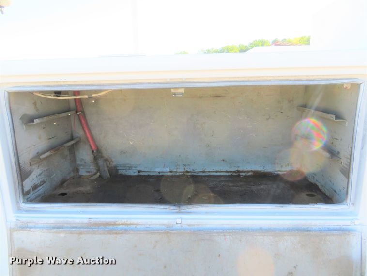 image for item DH1013 2000 Freightliner FL70  service truck