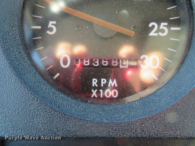 image for item DH1013 2000 Freightliner FL70  service truck