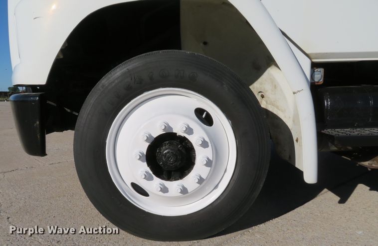 image for item DH1013 2000 Freightliner FL70  service truck