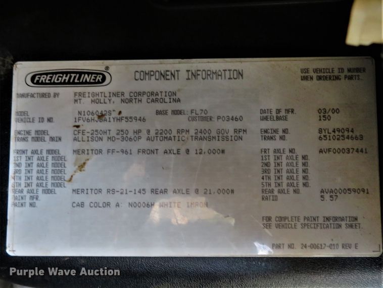 image for item DH1013 2000 Freightliner FL70  service truck