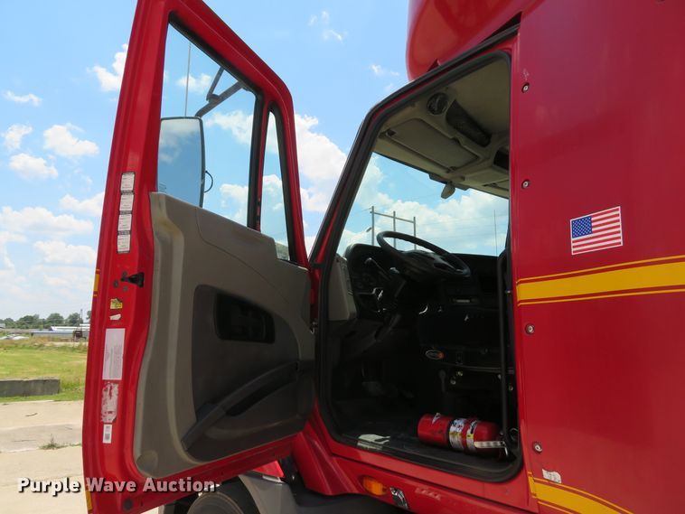 image for item DH1035 2012 International ProStar  semi truck