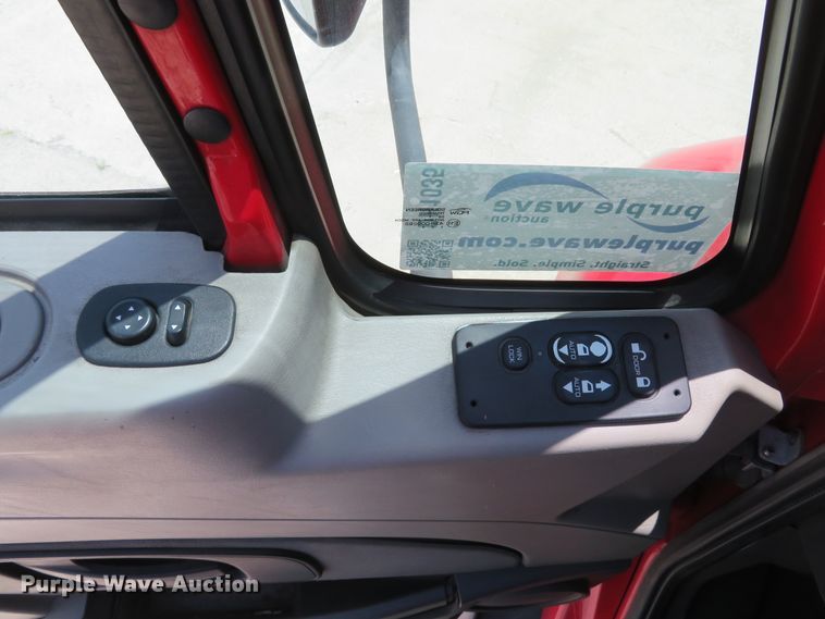 image for item DH1035 2012 International ProStar  semi truck