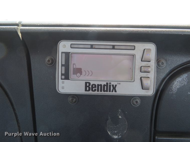 image for item DH1035 2012 International ProStar  semi truck