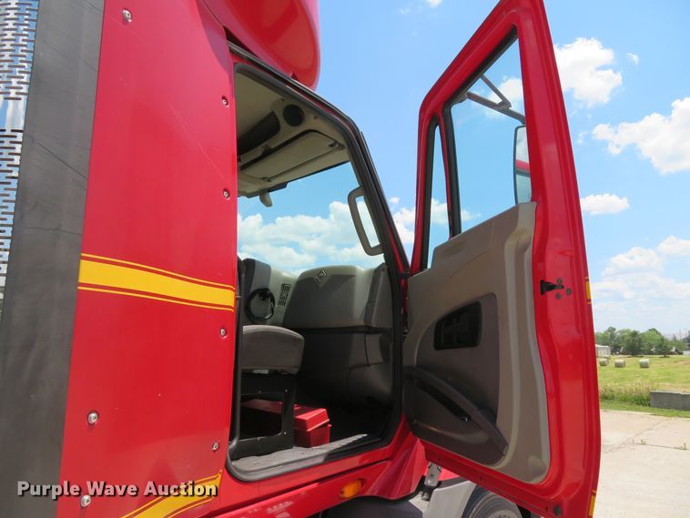 image for item DH1035 2012 International ProStar  semi truck