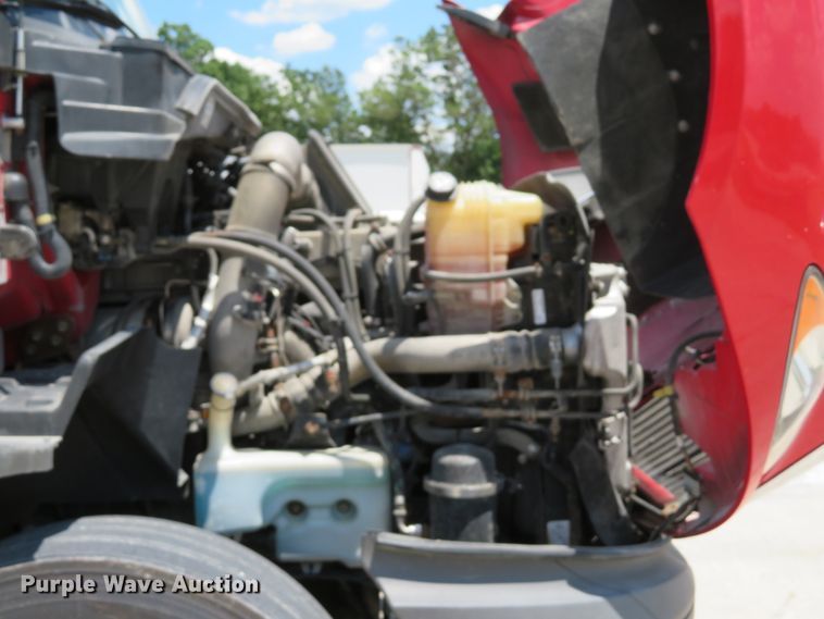 image for item DH1035 2012 International ProStar  semi truck