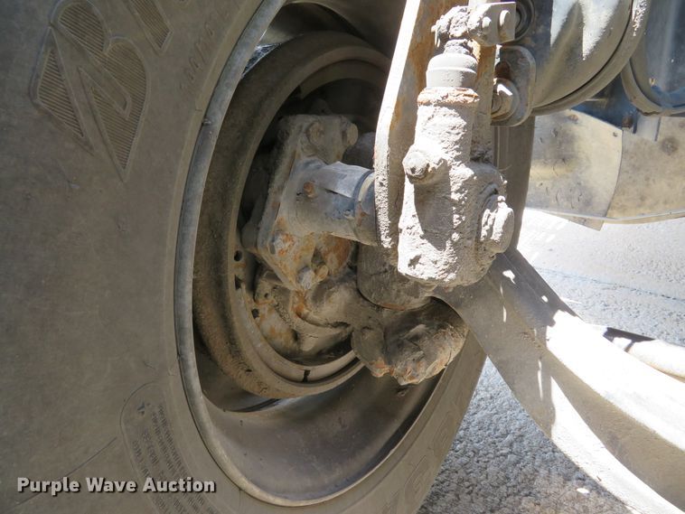 image for item DH1035 2012 International ProStar  semi truck