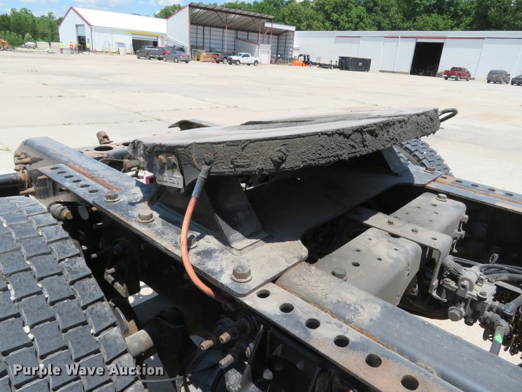 image for item DH1035 2012 International ProStar  semi truck