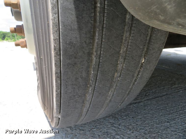 image for item DH1035 2012 International ProStar  semi truck