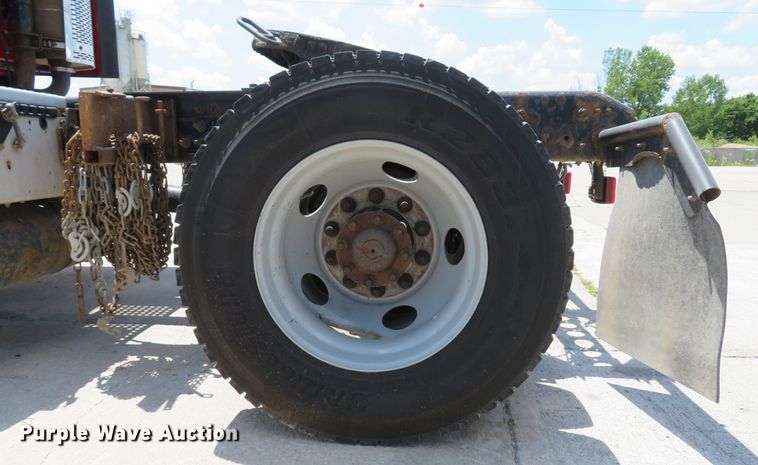 image for item DH1035 2012 International ProStar  semi truck