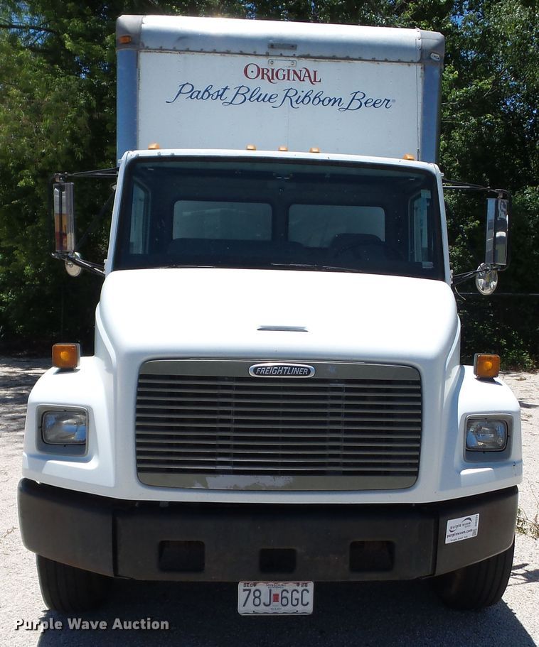 image for item DH3779 2001 Freightliner FL70  box truck
