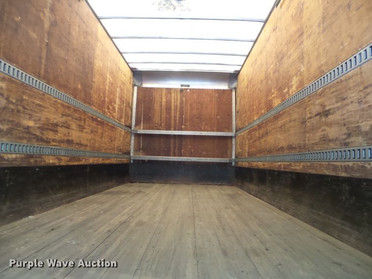 image for item DH3779 2001 Freightliner FL70  box truck