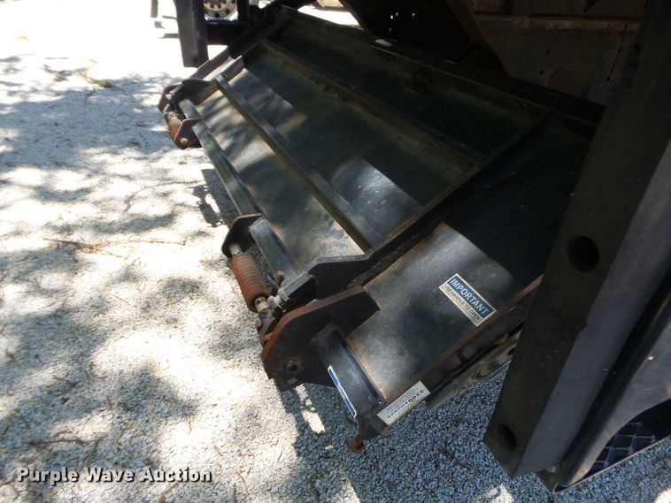 image for item DH3779 2001 Freightliner FL70  box truck